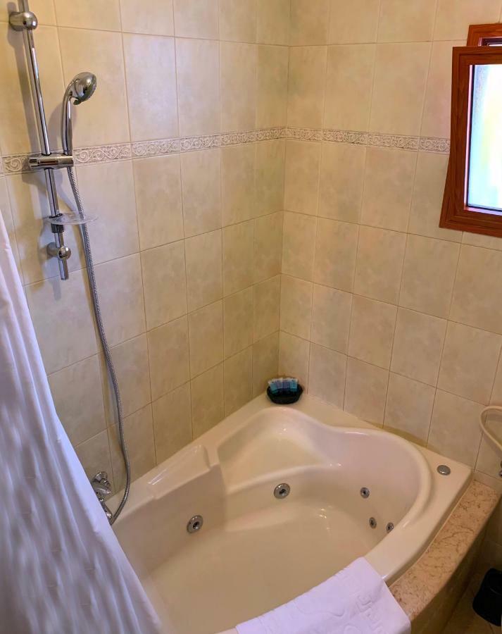 Suites & Spa Galilee Kirjat Schmona Exterior foto